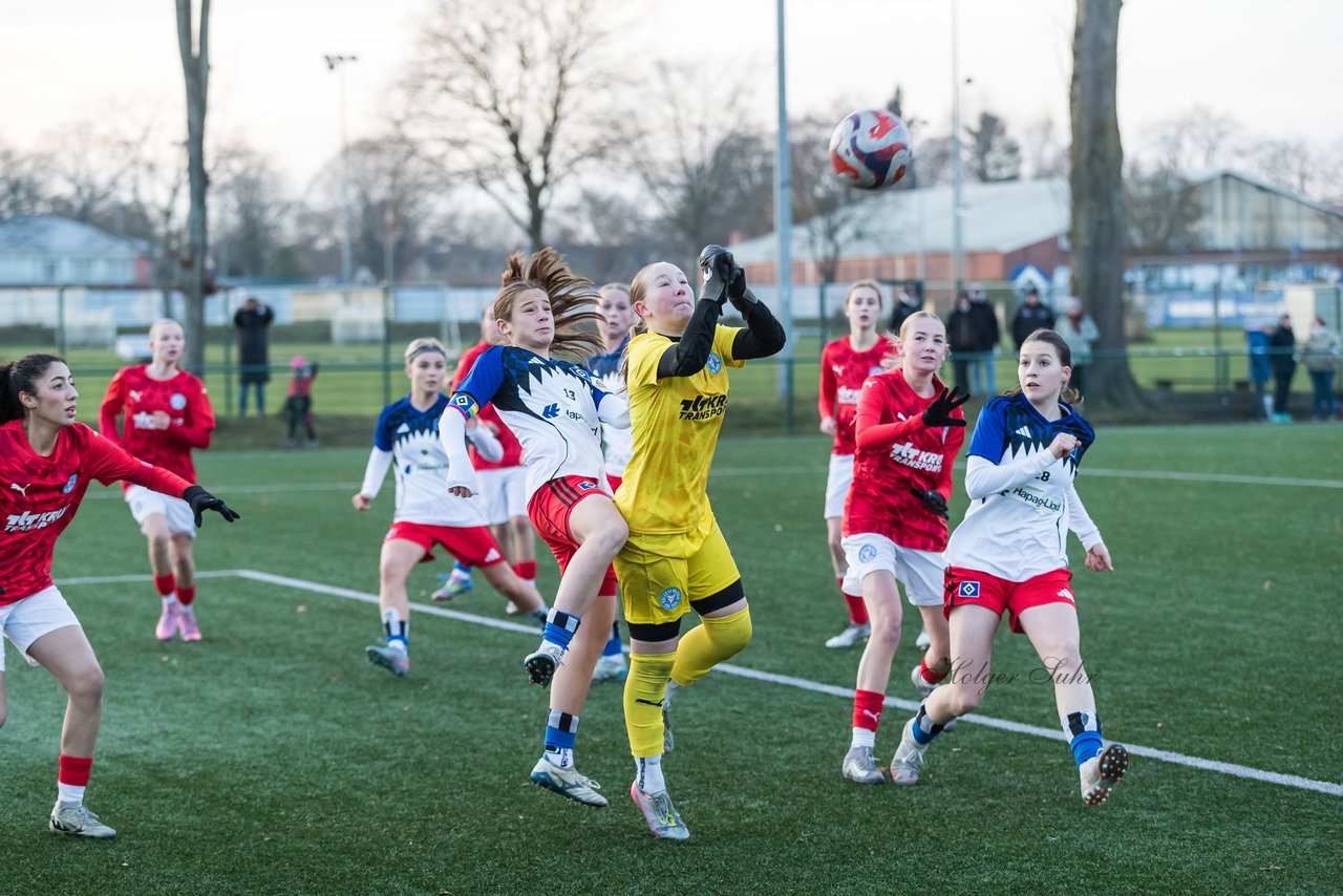 Bild 340 - wBJ Hamburger SV - Holstein Kiel : Ergebnis: 8:0